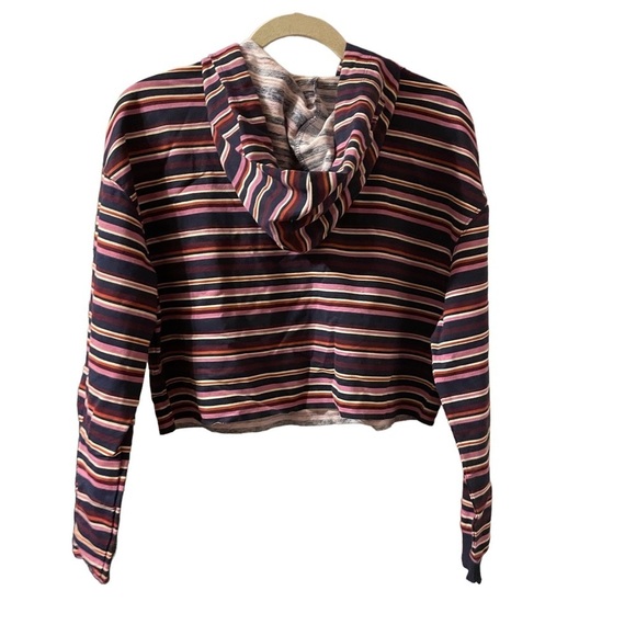 NWOT WILD FABLE STRIPED CROPPED HOODIE - Picture 2 of 5